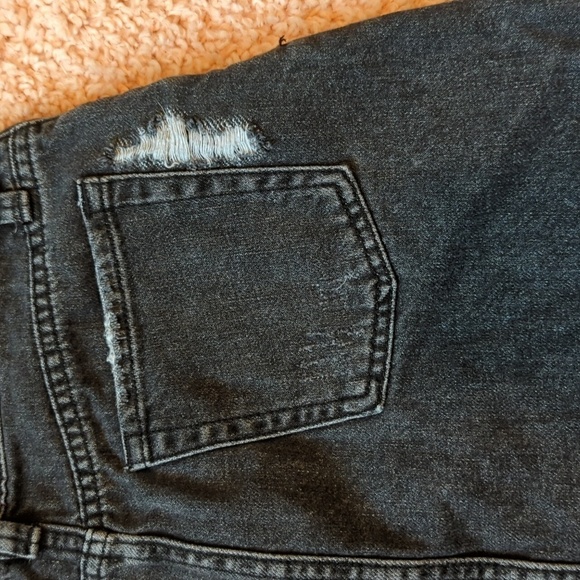 BDG Urban Outfitters Black Distressed Mini Skirt Size X-Small - Picture 6 of 7